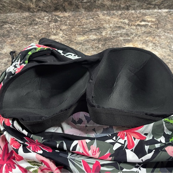 Swimsuits For All Women's Floral One Shoulder Takini Swim Top Black Size 24 - Picture 8 of 14